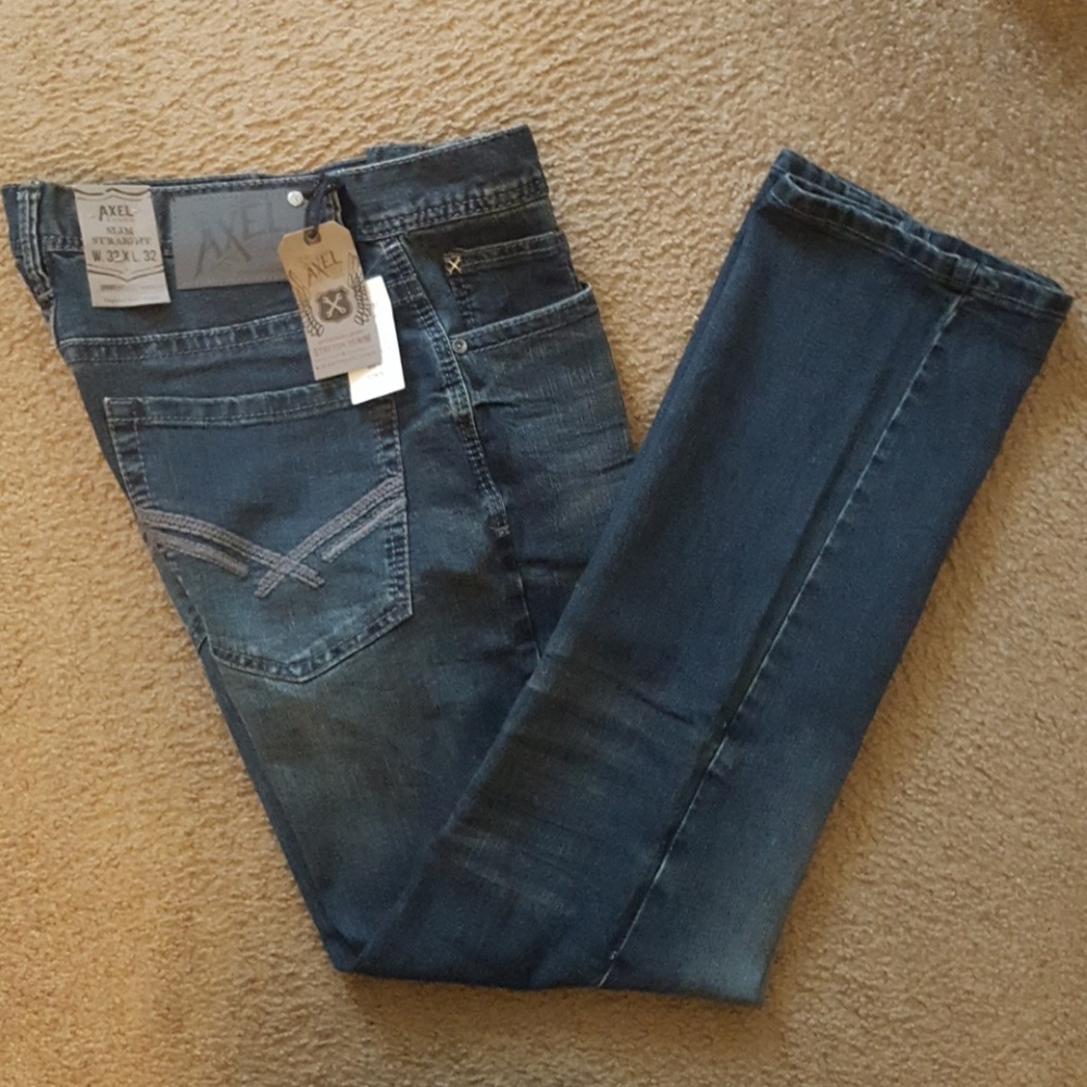 Axel Jeans. Men's Size 32X32. Slim Straight. NWT